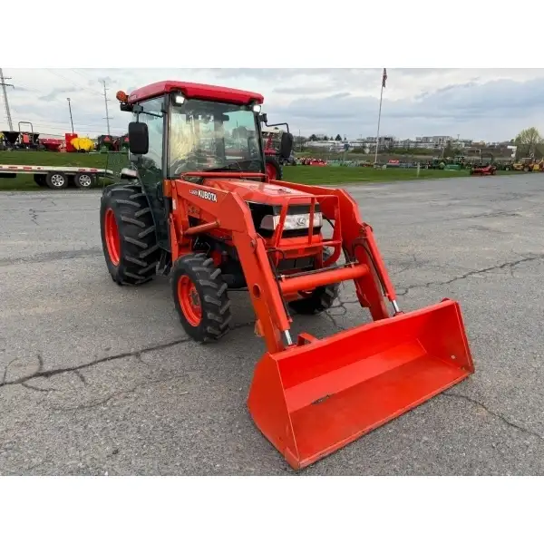 Kubota L4310 cab and loader tractor