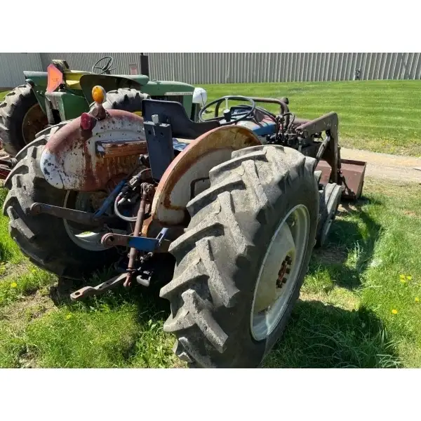 Ford 3000 gas with loader
