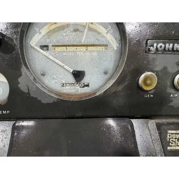 John Deere 4020 powershift side console