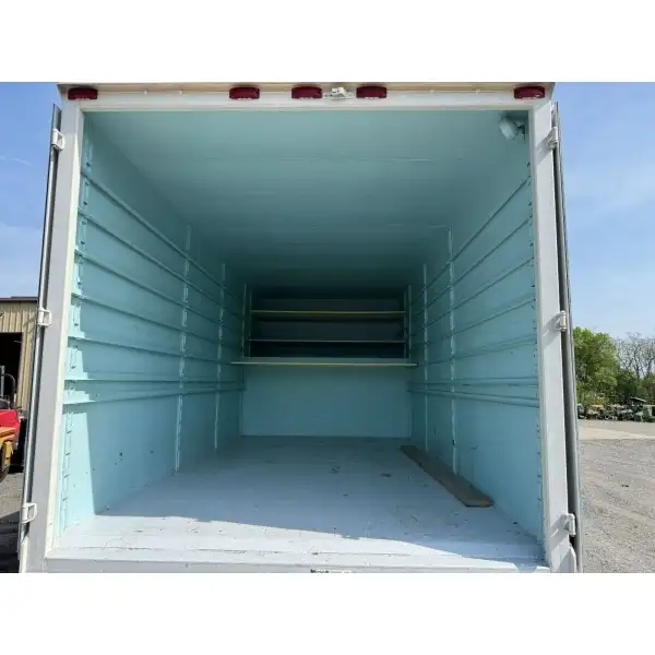 1976 GMC box truck with 454