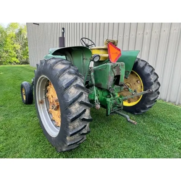 John Deere 3020 diesel powershift