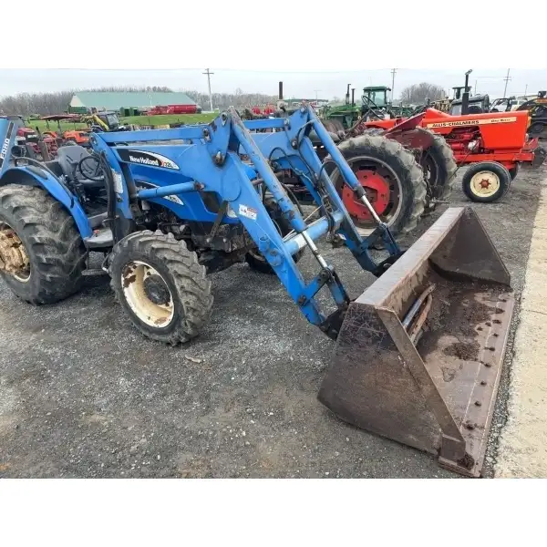 New Holland TN75A tractor with loader