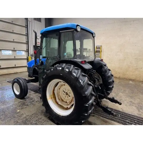 New Holland TN75D Cab tractor